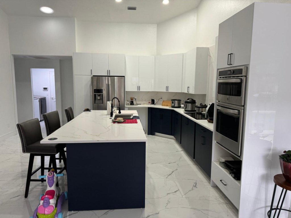 Modern kitchen remodeling project in Brandon Florida